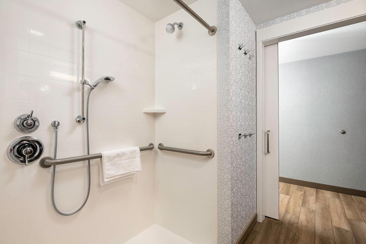 Hampton Inn Buffalo - Amherst Eksteriør bilde